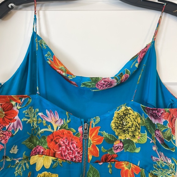 Alice + Olivia Christina Floral Hi-Lo Dress - Picture 8 of 13